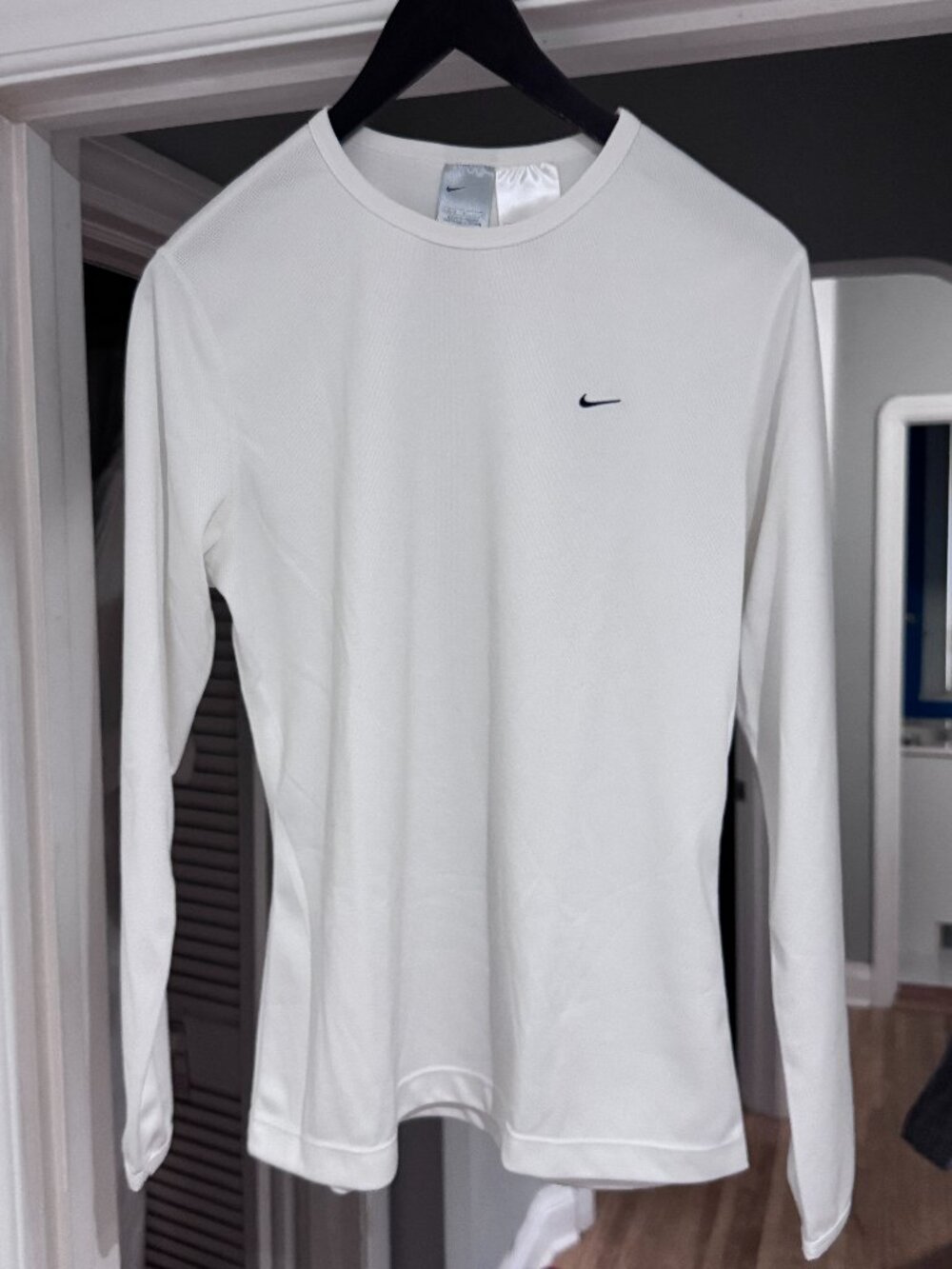 🔥✨ Nike Pro Dri-FIT Long Sleeve – Elevated Performance Essential | Women’s L ✨ - Picture 3 of 16